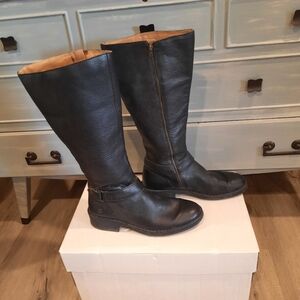 Born Black Leather Sz 10 Ladies Riding Boots Buckle Zip Up